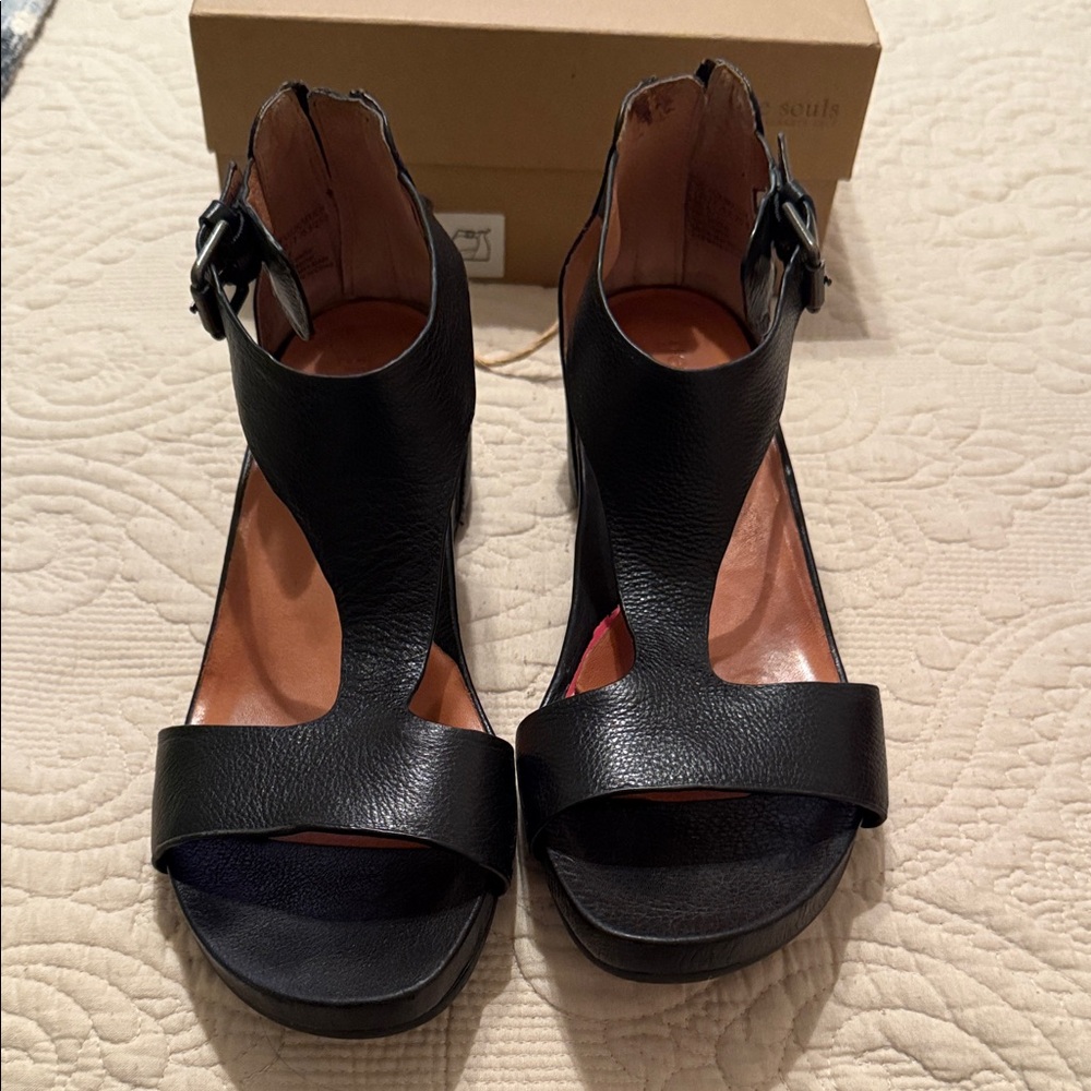 Gentle Souls Black Leather Gisele Women's Sandals